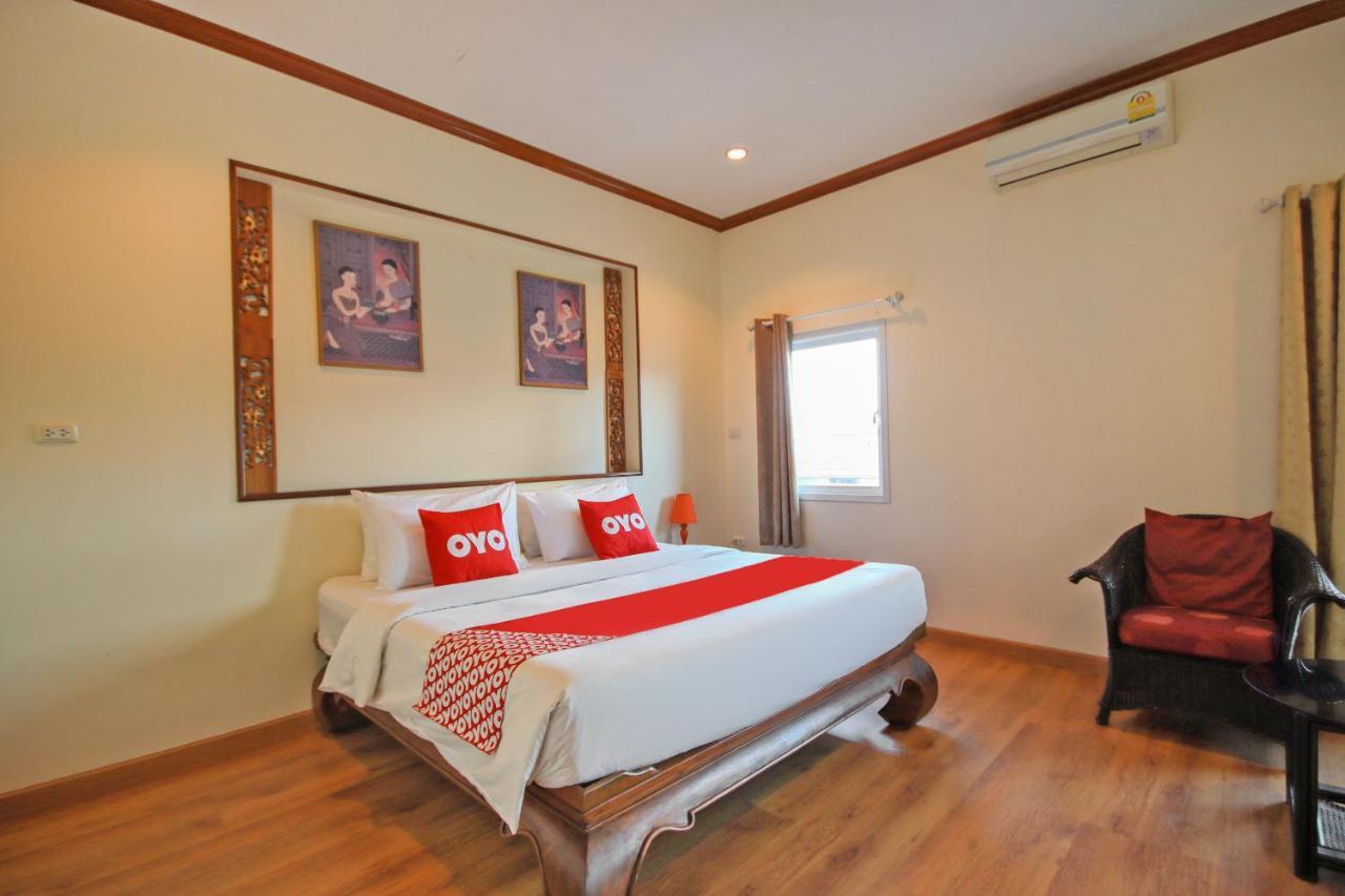 Oyo 1117 Phuket Airport Suites 타랑 외부 사진